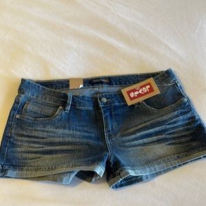Levi shorts